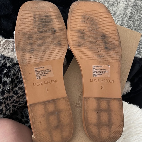 Steve Madden rhinestone sandals - Picture 4 of 5